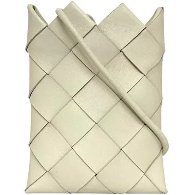 Pre-owned Bottega Veneta Intrecciato White Leather Pochette Shoulder Bag ()