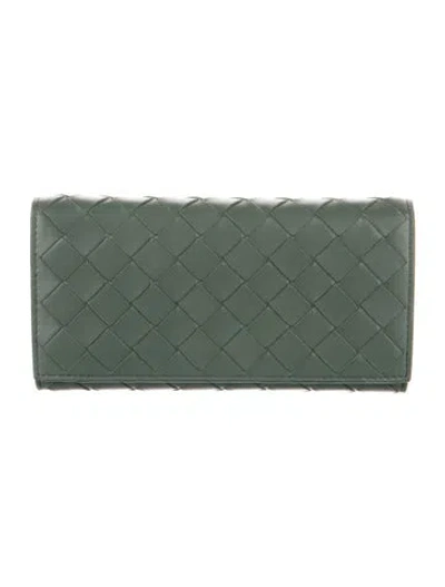 Pre-owned Bottega Veneta Intrecciato Woven Leather Flap Intrecciato Weave Continental Wallet In Green