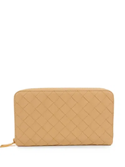 Bottega Veneta Intrecciato Zip-around Wallet In Neutral