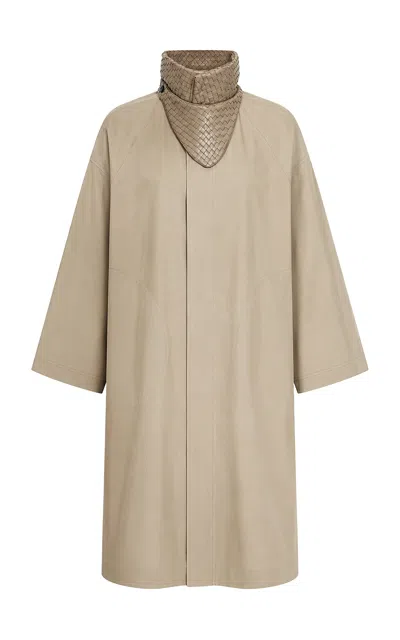 Bottega Veneta Intrecciato-collar Cotton Coat In Neutral