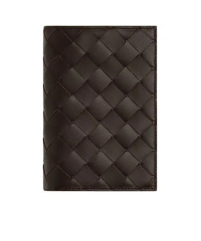 Bottega Veneta Brown Intrecciato Piccolo Flap Card Holder In 3347 Kaki