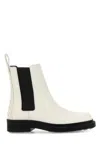 Bottega Veneta Women Ivory Leather Chelsea Ben Ankle Boots In White