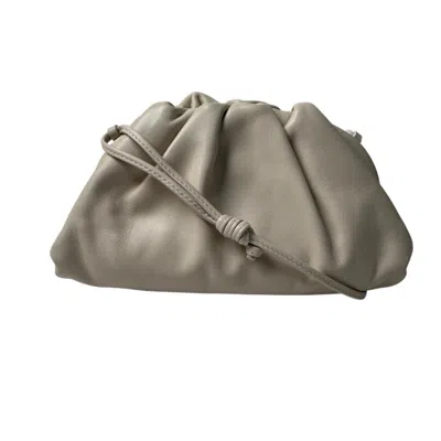 Pre-owned Bottega Veneta Ivory Leather Pouch Shoulder Bag () In White