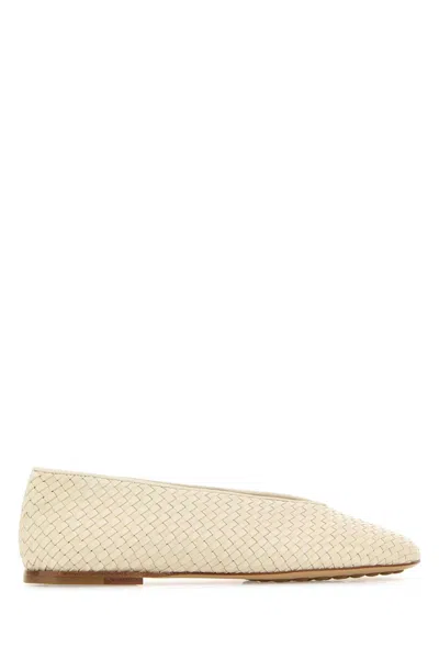 Bottega Veneta Ivory Leather Rosa Ballerinas In Neutral