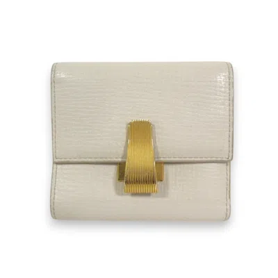 Pre-owned Bottega Veneta Ivory Leather Wallet (tri-fold) () In White