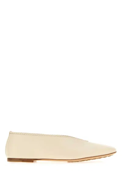 Bottega Veneta Ivory Nappa Leather Rosa Ballerinas In Neutral
