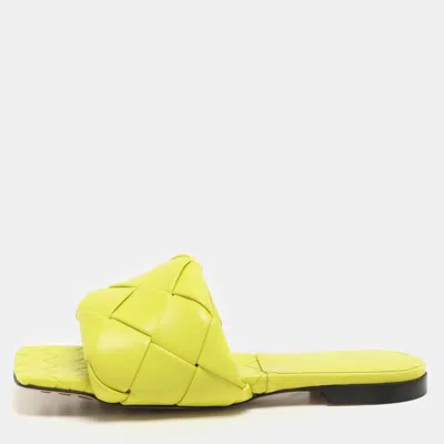 Pre-owned Bottega Veneta Kiwi Leather Lido Flat Slide Sandals Size 36.5