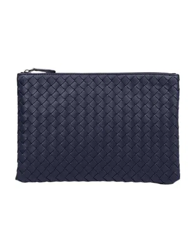 Bottega Veneta Knitted Clutch In Blue