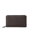Bottega Veneta Knitted Clutch In Brown