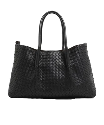 Bottega Veneta Knitted Design Handbag In Black