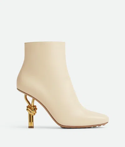 BOTTEGA VENETA KNOT ANKLE BOOT