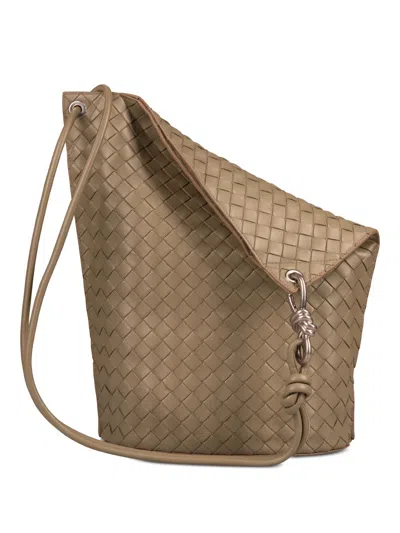 Bottega Veneta Knot Woven Shoulder Handbag In Brown