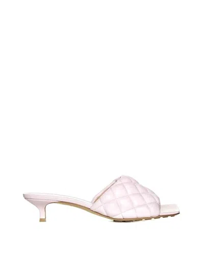 Bottega Veneta Lacedup In Pink