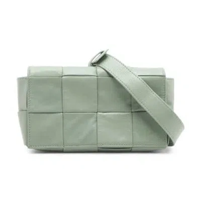 Pre-owned Bottega Veneta Lambskin Maxi Intrecciato Cassette In Green
