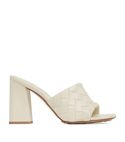Bottega Veneta Lambskin Parco Heeled Mules 90 In White