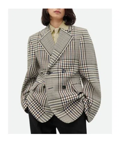 Bottega Veneta Lapel Long-sleeved Suit Coat In Nude