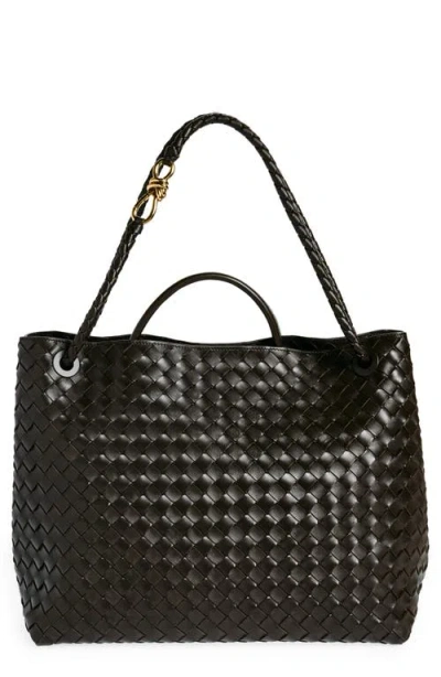 Bottega Veneta Large Andiamo Bag In Fondant