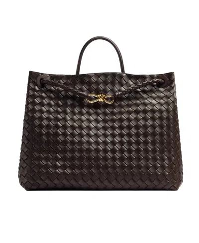 Bottega Veneta Large Andiamo Shoulder Bag In Brown