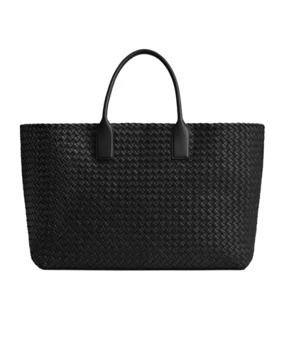 Bottega Veneta Cabat Grand Format In Black