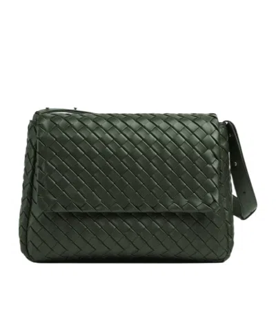 Bottega Veneta Large Cobble Messenger Bag In Black