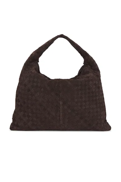 Bottega Veneta Large Hop Bag In Fondant & Muse Brass