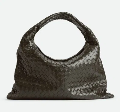 Bottega Veneta Large Hop Leather Shoulder Bag In Khaki