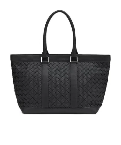 Bottega Veneta Large Intrecciato Maxi Weave Tote Bag In Black