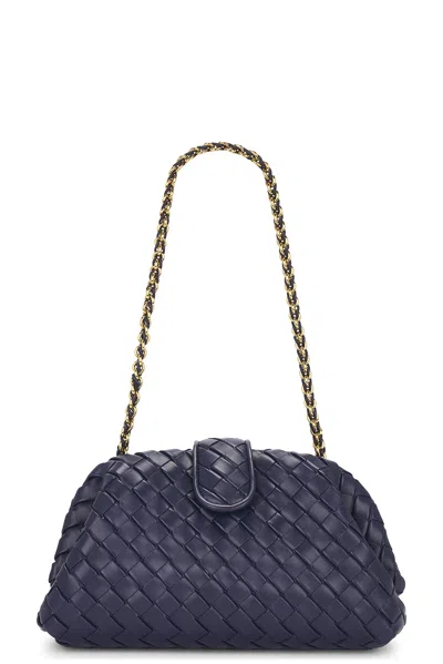 Bottega Veneta Lauren 1980 Teen Clutch Bag With Chain In Purple