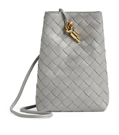 Bottega Veneta Leather Andiamo Phone Pouch In Gray