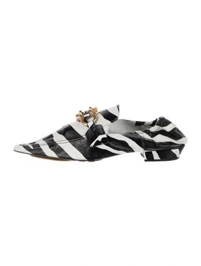Pre-owned Bottega Veneta Leather Animal Print Loafers In White