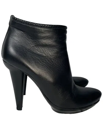 Bottega Veneta Leather Ankle Boot In Black