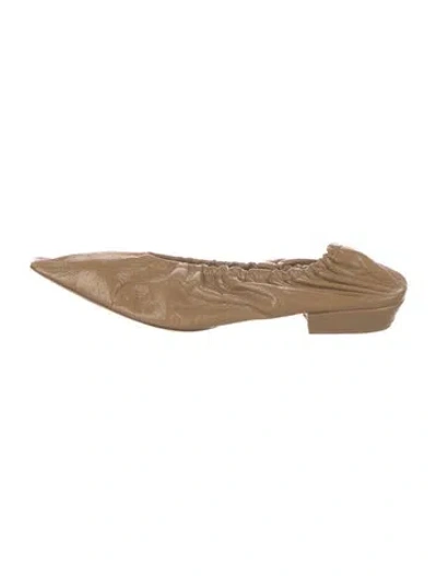 Pre-owned Bottega Veneta Leather Ballet Flats In Neutral