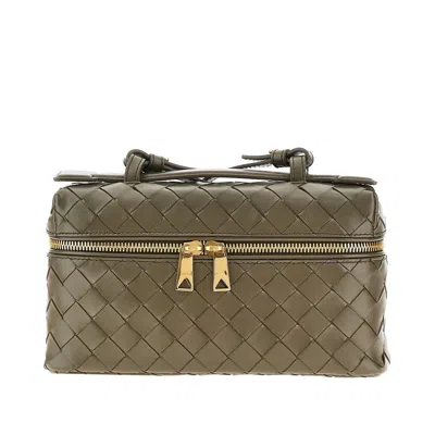 Bottega Veneta Bang Bang Intrecciato Leather Vanity Case In Green