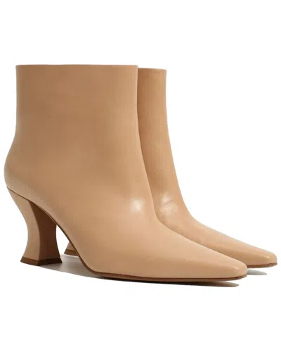 Bottega Veneta Leather Bootie In Beige