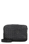 Bottega Veneta Green Intrecciato Leather Camera Handbag For Men In Black