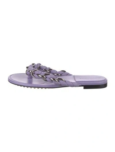 Pre-owned Bottega Veneta Leather Chain-link Accents Flip Flops In Purple