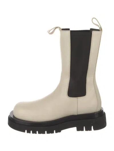 Pre-owned Bottega Veneta Leather Chelsea Boots