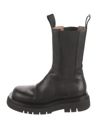 Pre-owned Bottega Veneta Leather Chelsea Boots In Black