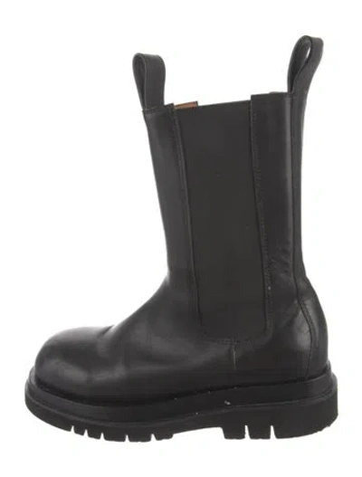 Pre-owned Bottega Veneta Leather Chelsea Boots In Black