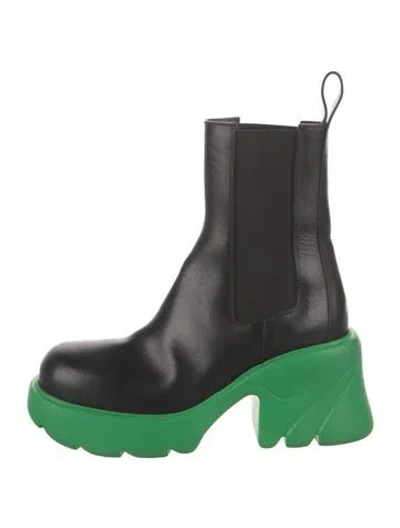 Pre-owned Bottega Veneta Leather Chelsea Boots In Multi