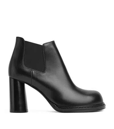 Bottega Veneta Leather Cliff Chelsea Boots 80 In Black