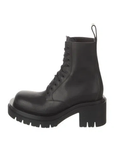 Pre-owned Bottega Veneta Leather Combat Boots In Black