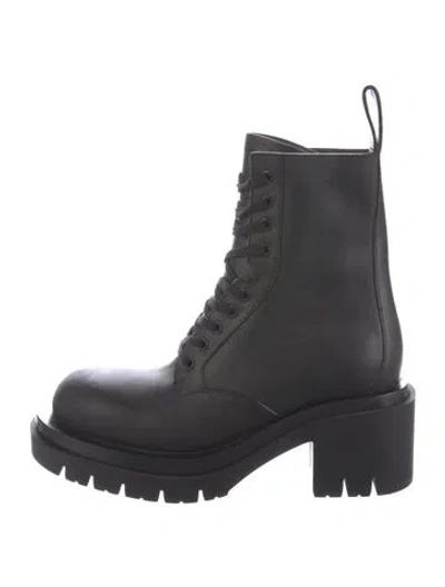 Pre-owned Bottega Veneta Leather Combat Boots In Black