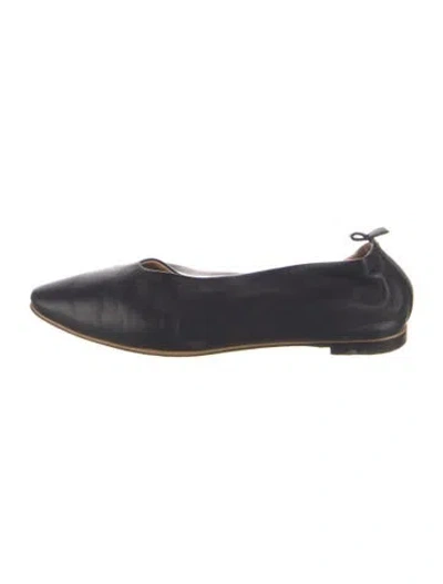 Pre-owned Bottega Veneta Leather Flats In Blue