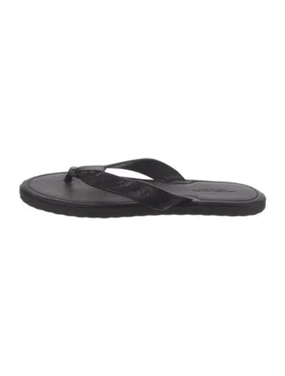 Pre-owned Bottega Veneta Leather Flip Flops In Black