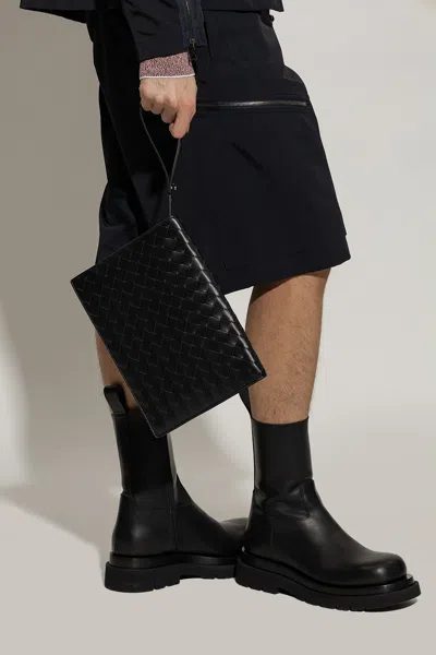 Bottega Veneta Leather Handbag In Black