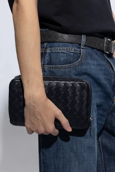Bottega Veneta Leather Handbag In Navy Blue