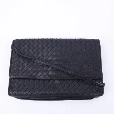 Pre-owned Bottega Veneta Leather Interaccio Clutch In Blue