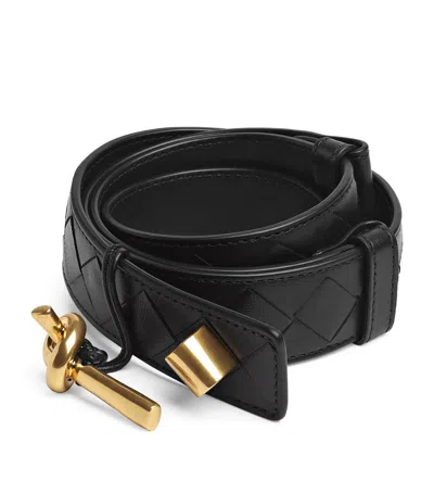 Bottega Veneta Leather Intrecciato Andiamo Belt In Black