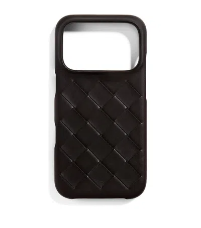 Bottega Veneta Leather Intrecciato Iphone 17 Pro Case In Brown